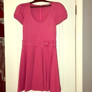 Hit pink knit dress